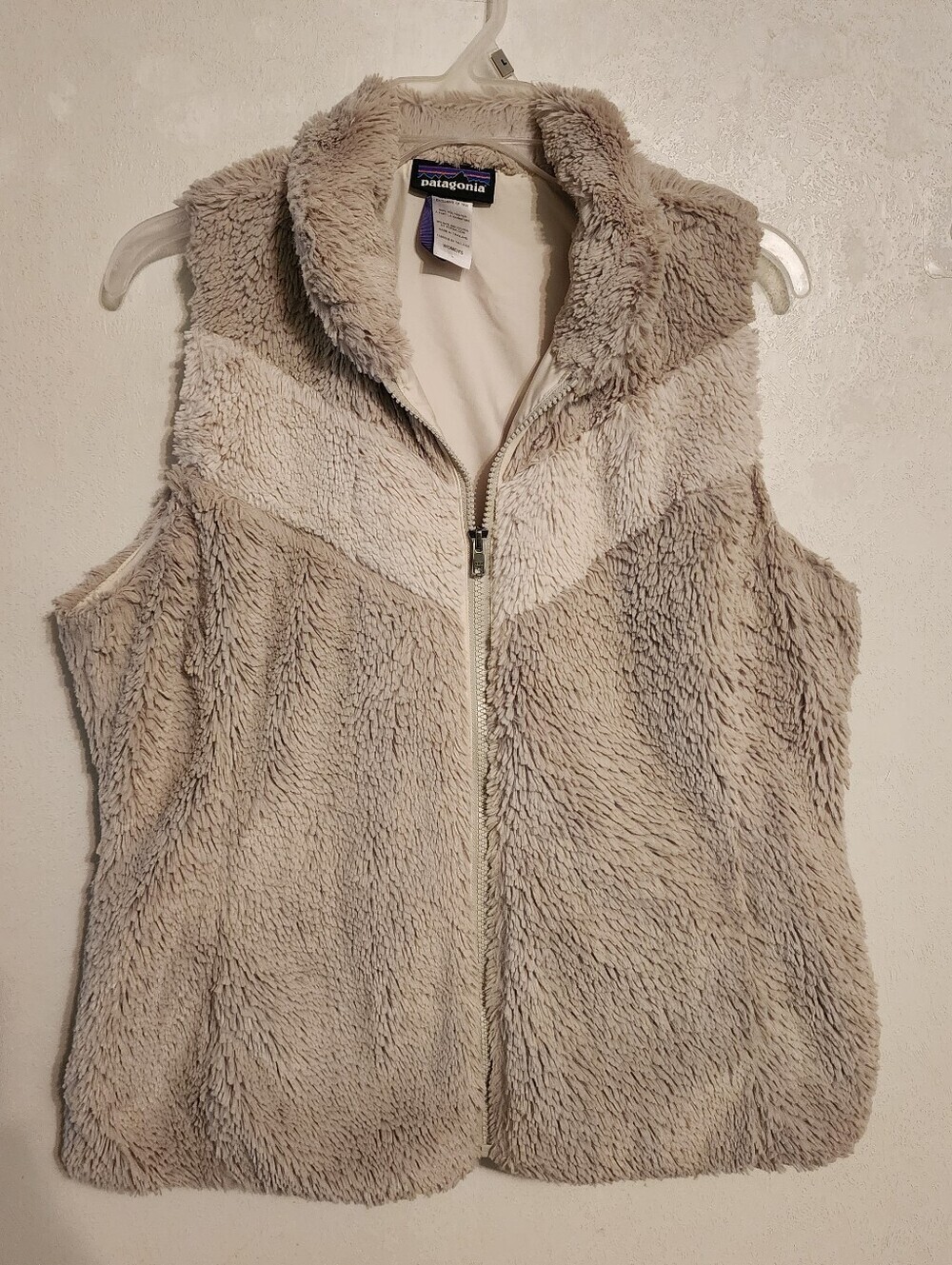 Patagonia Women’s Pelage Fleece Full Zip Vest Bleached Stone Size L